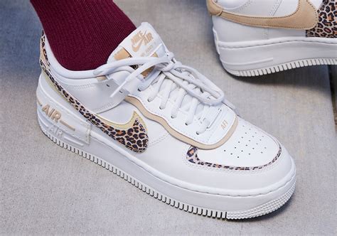 nike air force 1 bloemen|nike air force 1 zwart.